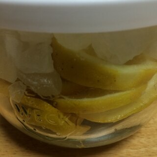 氷砂糖でレモン漬け(o^^o)
